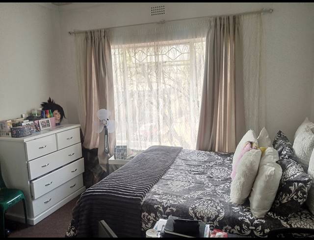 3 BEDROOM SECTIONAL TITLE FOR SALE IN BERTON PARK